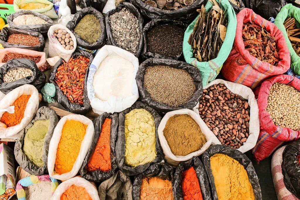 About Us 5 Spices and Pulses